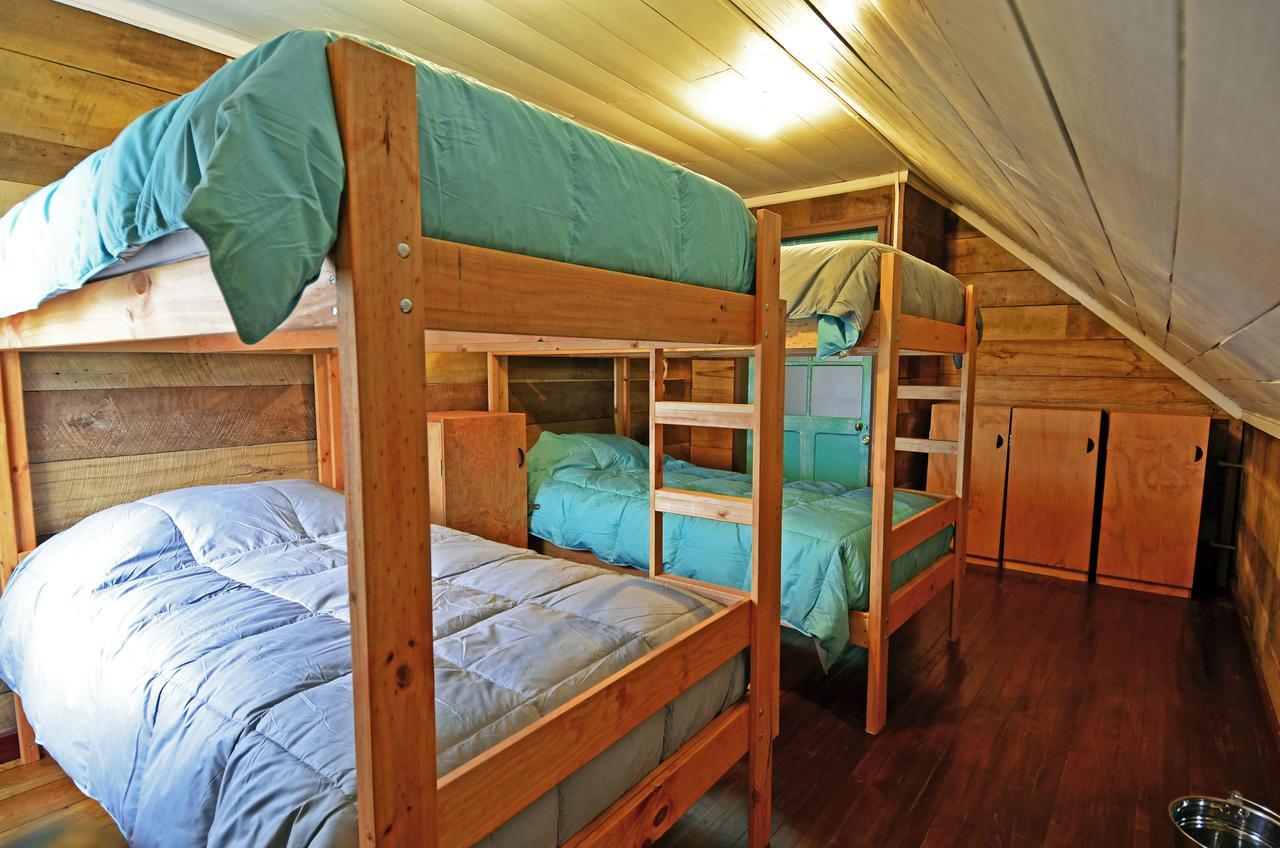 Casa Apel Hostel Пуэрто-Варас Экстерьер фото